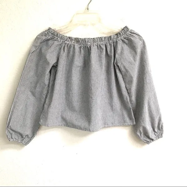 Brandy Melville off the shoulder crop top S‎ - Image 4