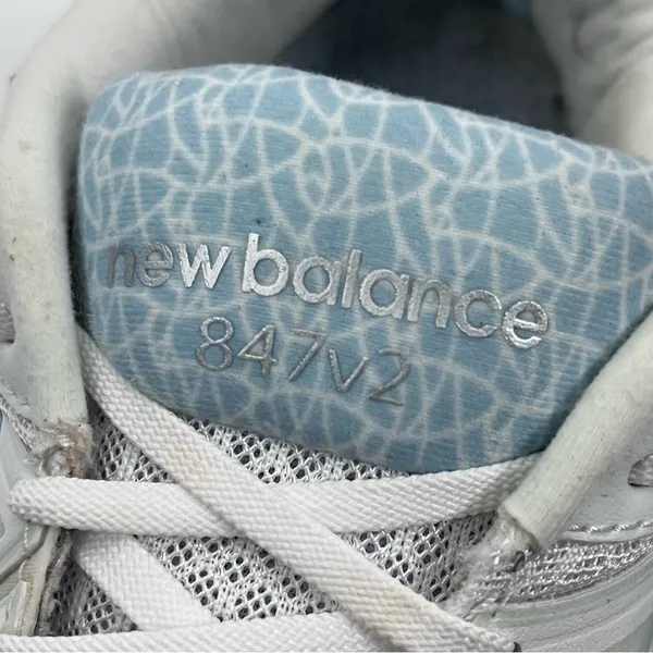 NEW BALANCE White Blue 847 V2 WW847WT2 Running Shoes Sneakers Women’s Size 9.5 - Image 5