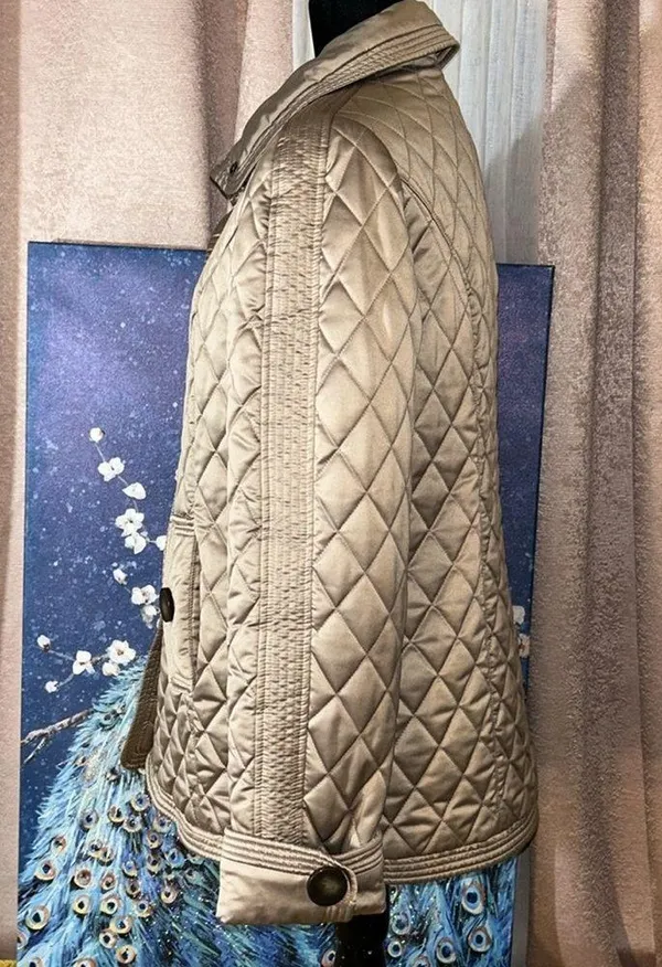 Size S Gold Quilted Jacket - Image 6