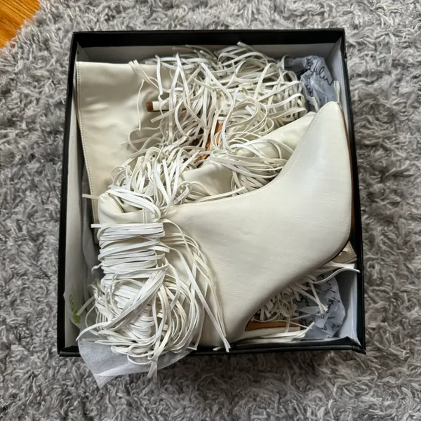 Lulus Shaniaa Bone Fringe Pointed-Toe Knee High Boots - Image 4