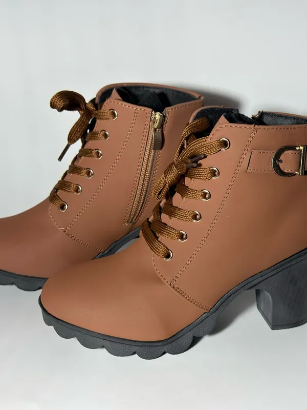 Tan Ankle Boots Lace Up Chunky Block Heel Lug Sole Buckle Detail Size 38/7 - Image 5