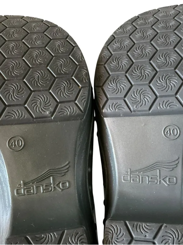 Dansko Pippa laser cut wedge clogs grey and purple size 40/9 US - Image 6