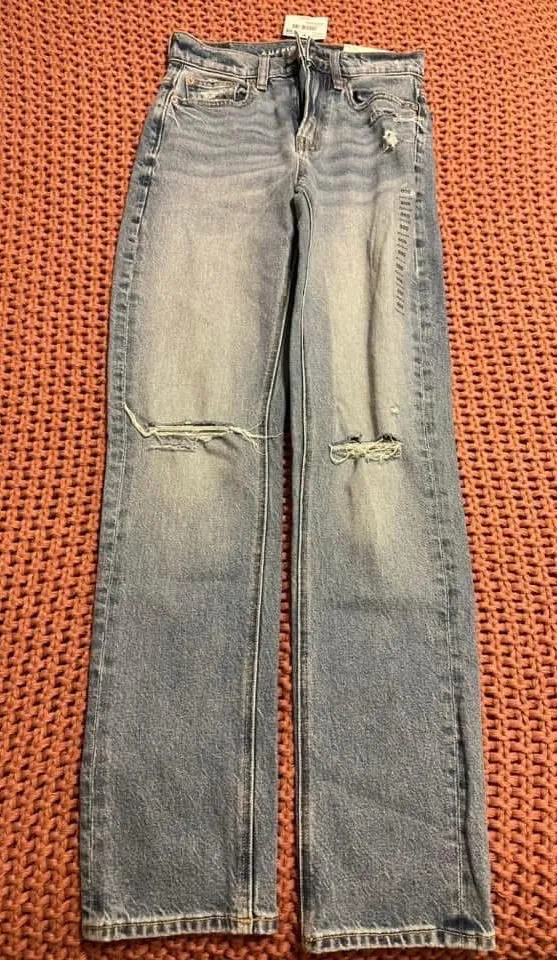American Eagle High-Rise Straight Jeans - Image 2