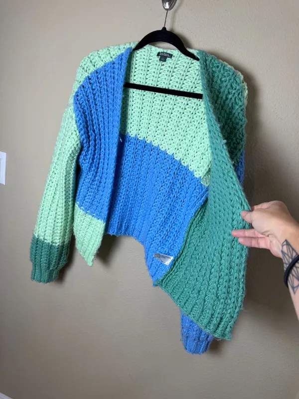 WILD FABLE Colorblock Open Chunky Knit Cardigan Size Small Blue Green - Image 4