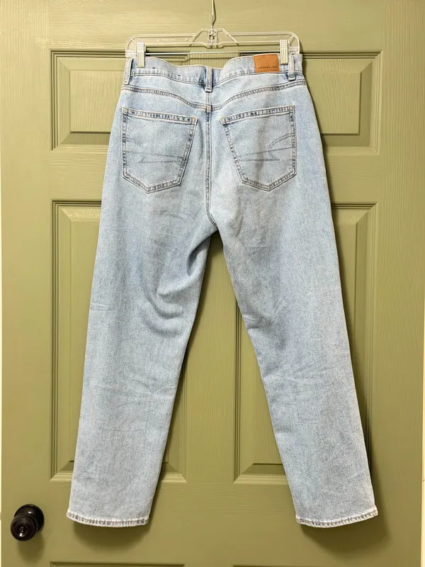 American Eagle Super High-Rise Stretch Jeans - Image 2