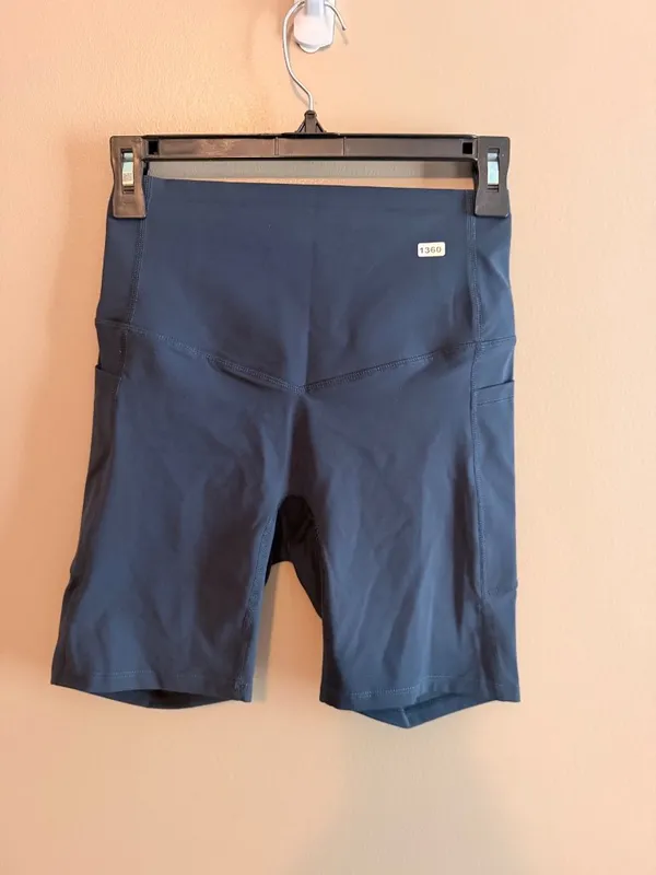 Halara Small Womens High-Waisted Navy biker Shorts With Side Pockets - Size S - Image 2