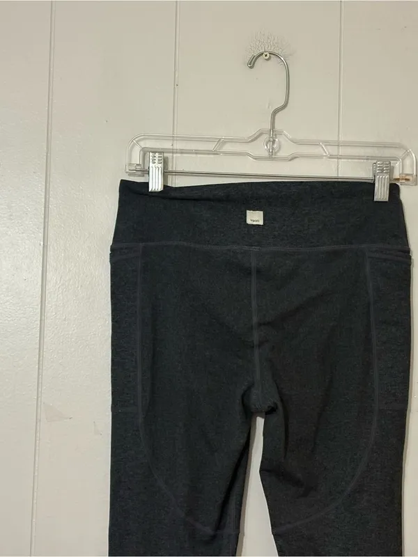 Vuori Performance Leggings Heather Charcoal Yoga Workout Pants - Image 9