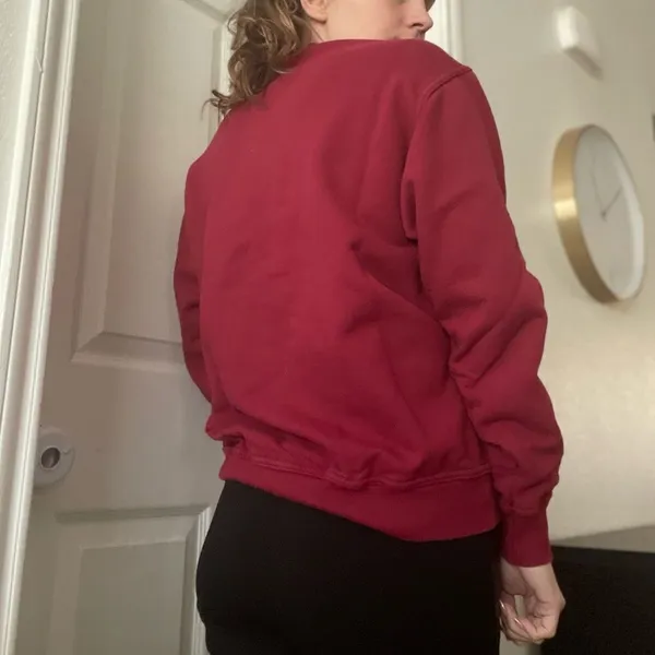 Vintage Y2K‎ Embroidered Oversized Crewneck Sweater Size Medium Red - Image 4