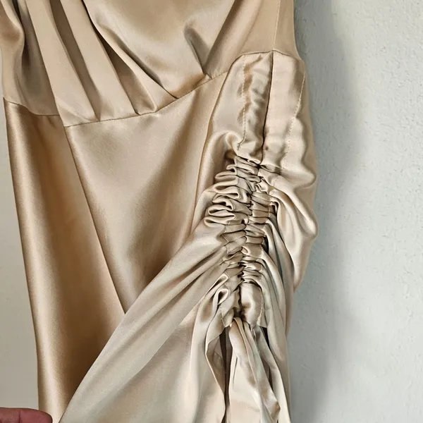 RETROFÊTE Nadia One-shoulder Ruched Stretch-Silk Satin Mini Dress Sz L Champaign - Image 7