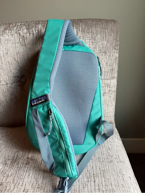 Patagonia Atom Sling 8L bag - Image 2