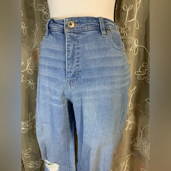 Style and Co Straight Leg Distressed Denim Blue Jeans - Image 2