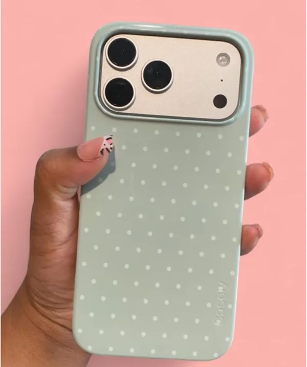 iPhone 17 pro max case Green - Image 4