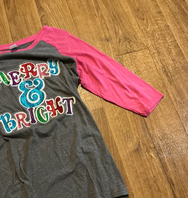 Christmas Shirt Size M - Image 3