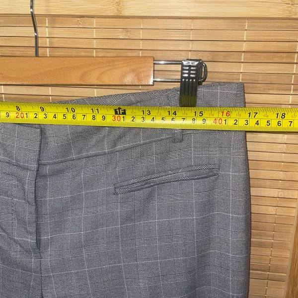 Van Heusen gray white plaid slacks trousers dress pants stretch woman’s sz 10 - Image 6