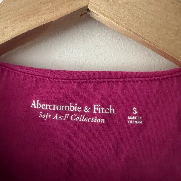 Abercrombie & Fitch Soft A&F Collection‎ Fuchsia Pink Short Sleeve Bodysuit - Image 4
