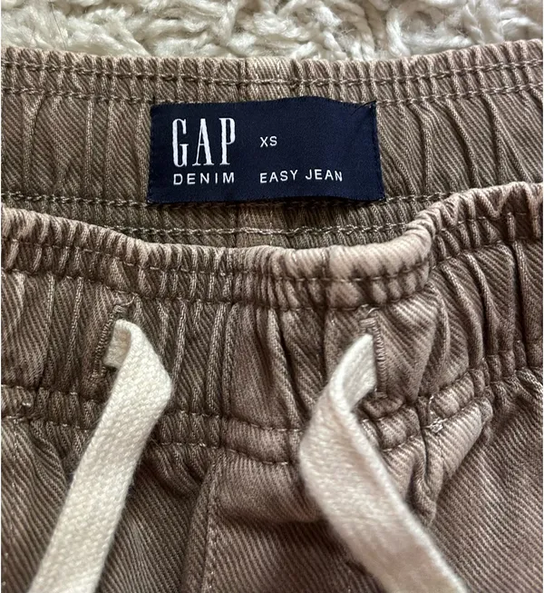 Gap Jeans - Image 4
