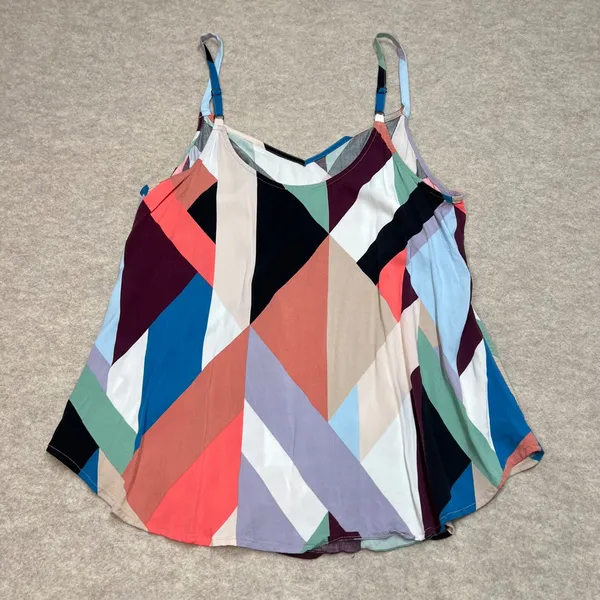 Torrid Geometric Colorblock Camisole Top Womens Sz 0 Multicolor V-Neck‎ Cami EUC - Image 2