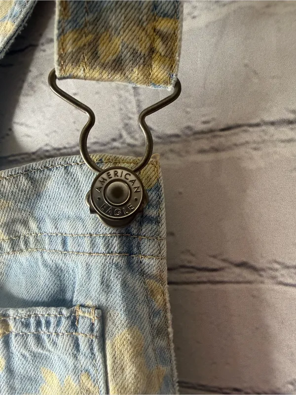 American eagle Sunflower Denim Overall Dress - Light Blue & Yellow small - Image 8