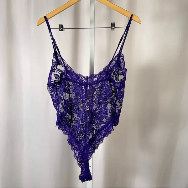 Vintage Victoria’s Secret Gold Label Medium Satin Lace Purple Lingerie Teddy - Image 2