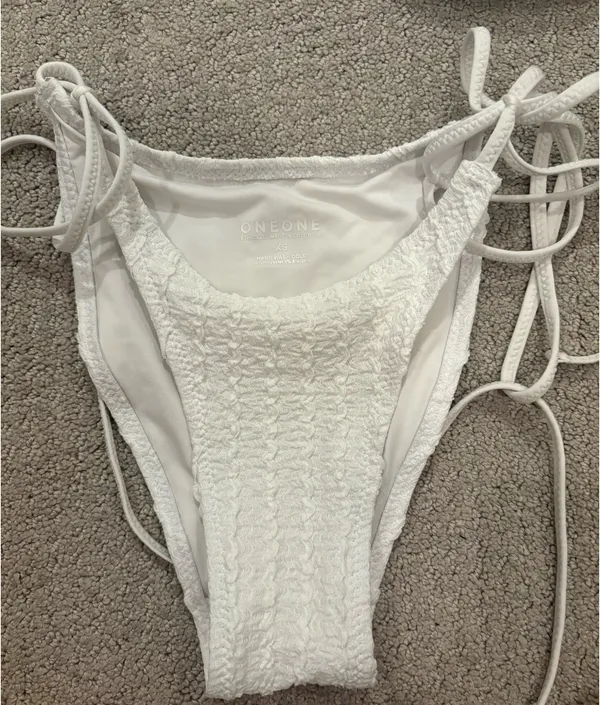 ONEONE Bikini - Image 3