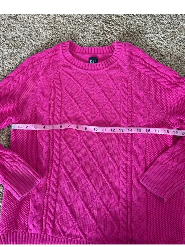 Gap 100% Cotton Cable Knit Crewneck Sweater - Image 4