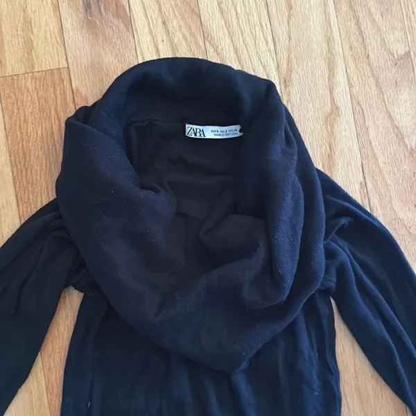Zara Soft Black Adjustable Neck Top - Image 3