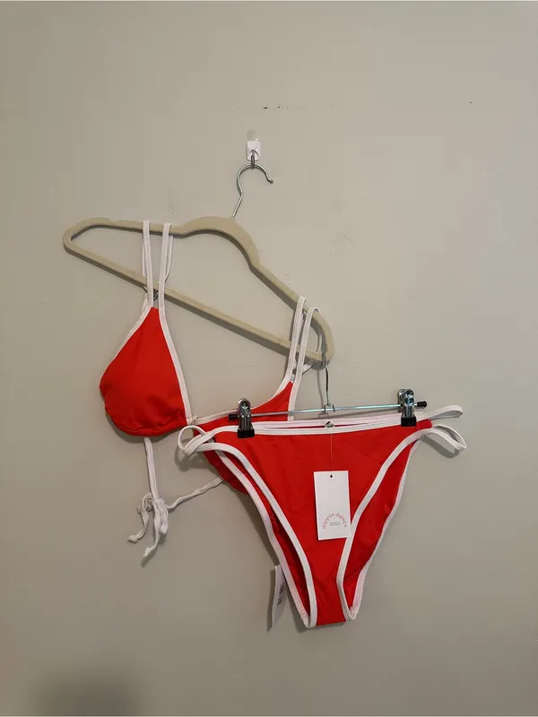 Dippin' Daisy's Red Cyrus Double Strap High Cut Bikini Set - Image 6