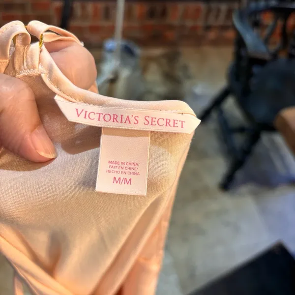 Victoria’s Secret womens crossover back cami tank top pink M - Image 3