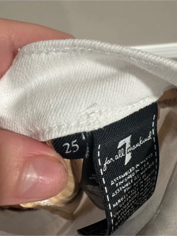 $225 Retail 7FAMK Womems White Metallic Skinny - Image 6