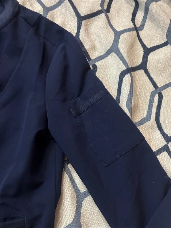 FIGS Bellery Scrub Jacket for Women - Navy classic bomber jacket Size XXS - Image 7