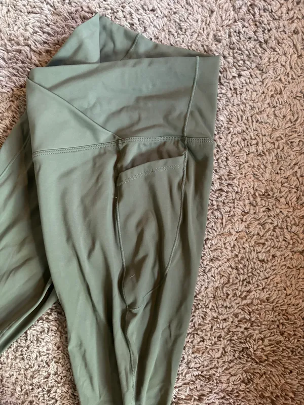 Halara Green  Crossover Leggings - Image 3