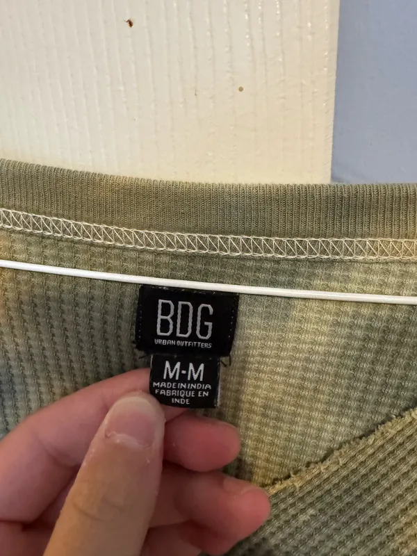 BDG Long Sleeve - Image 3