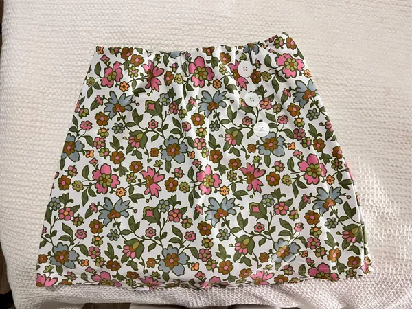 Smith & Quinn golf skirt - Image 4