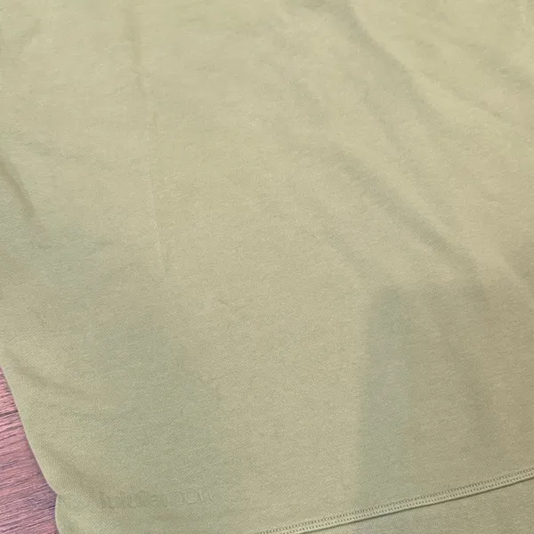 Lululemon Women’s Green Crewneck Sweater (2/4?) C27-072 - Image 9
