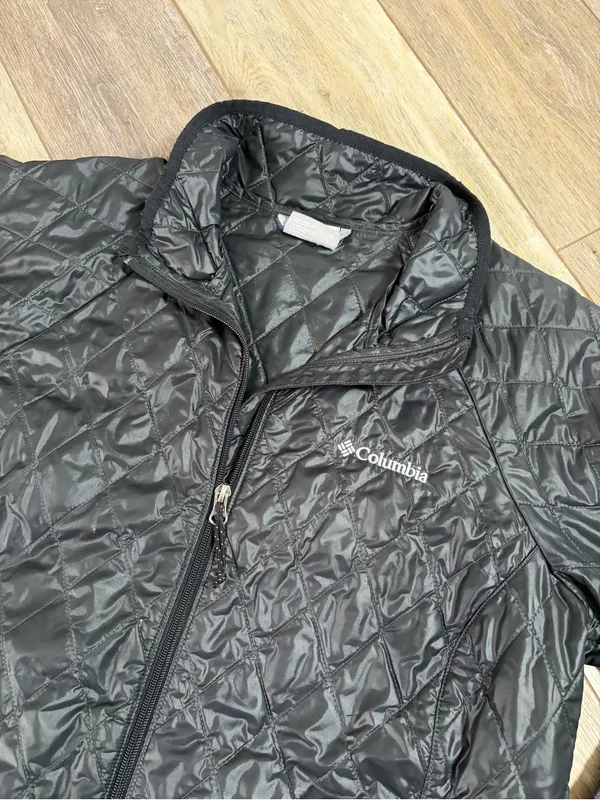 Columbia Women’s Black Quilted Insulated Packable Puffer Jacket - Image 2
