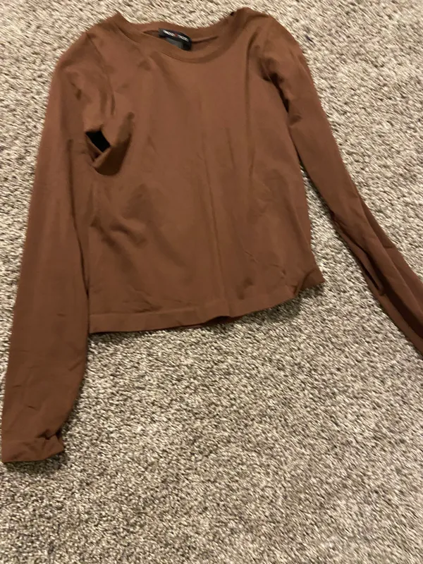 Brown - Image 2