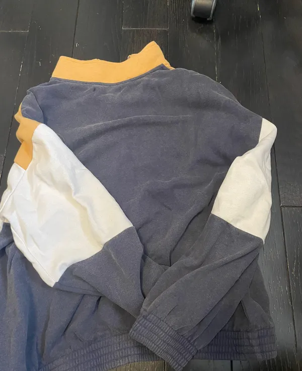 PacSun Sweatshirt - Image 2