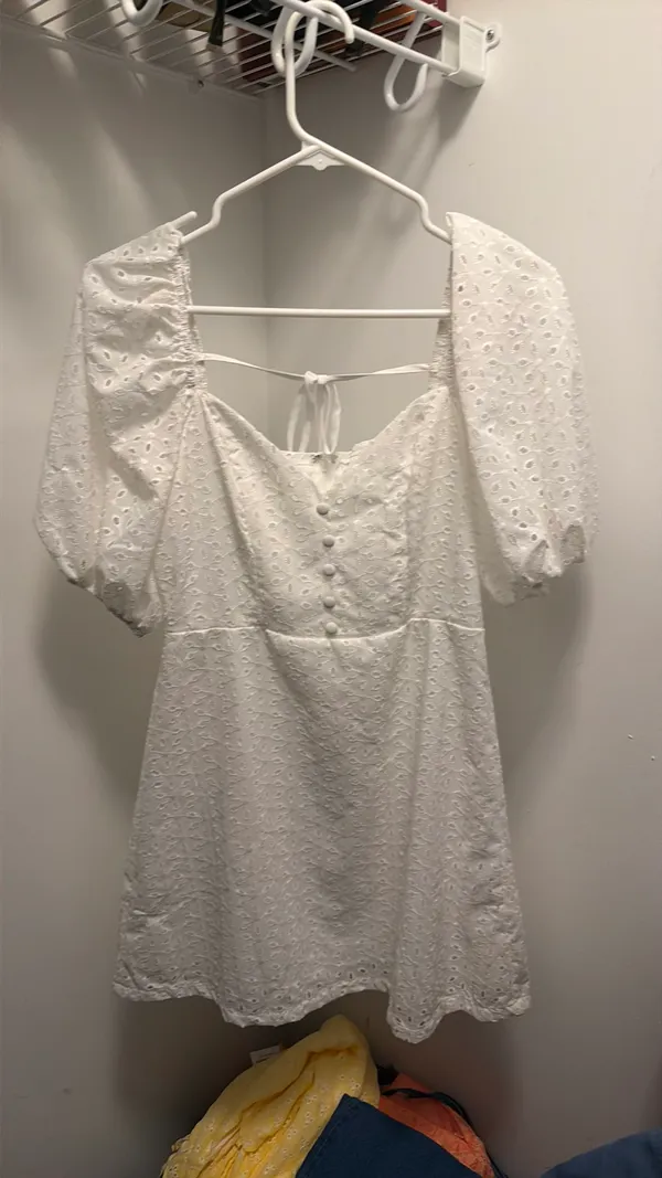 White dress - Image 2