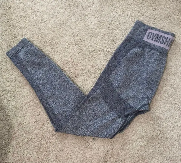 Gymshark Gray High Rise Lavender 7/8 Length Athletic Leggings - Image 2