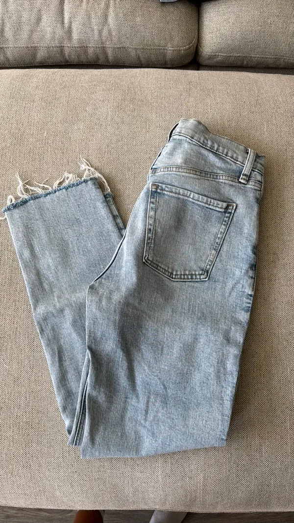 Old Navy Ski High Straight Jeans - Image 3