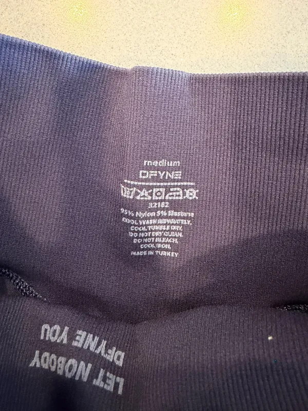 DFYNE Shorts - Image 3