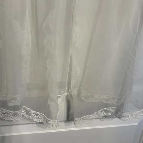 VTG Formfit Rogers Sheer White Lace Lingerie Bridal Whimsical. - Image 6