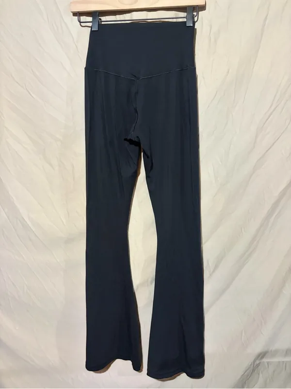 Aerie flare leggings - Image 3