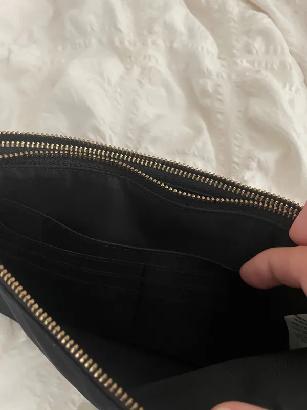 Lululemon Wristlet Dual Pouch Black - Image 4