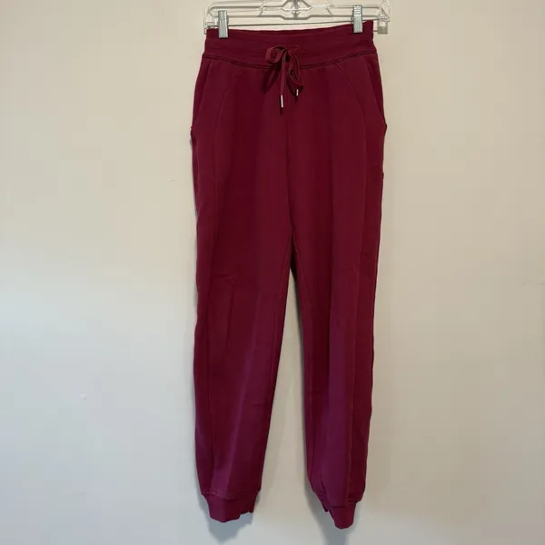 Lululemon‎ Scuba High-Rise Jogger Sweatpant in Dark Pink Size 2 - Image 3