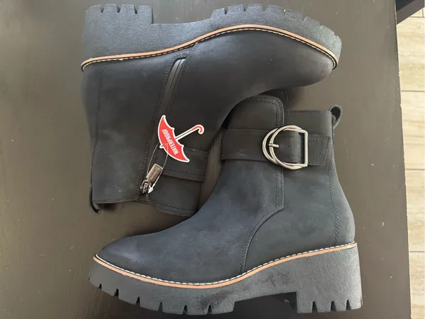 Blondo Black Lug-Sole Waterproof Ankle Boots - Image 14