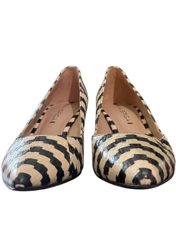 Via Spiga Snake Skin Black and Cream‎ Kitten Heel Sz 6M - Image 4