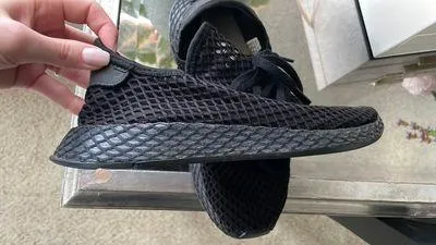Adidas Tennis Shoes - Image 2