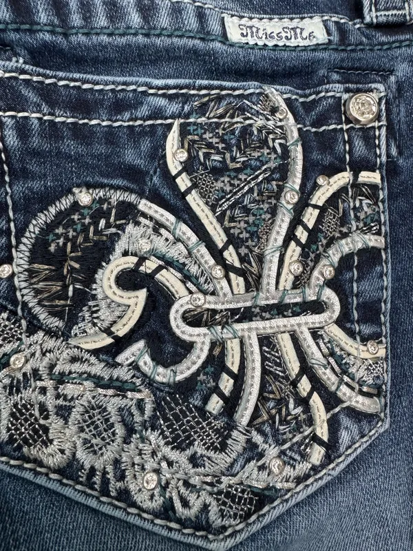 Miss Me Standard Boot Cut Jeans With Embellished Pockets Size 27 - Image 5