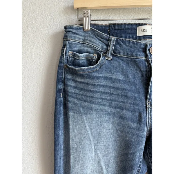 BKE Victoria Mid Rise Skinny Jeans 32x32 Universal Fit Stretch Blue Denim Buckle - Image 4